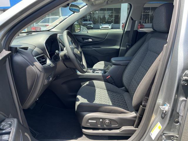 new 2024 Chevrolet Equinox car, priced at $32,090