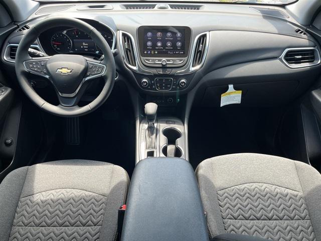 new 2024 Chevrolet Equinox car, priced at $32,090