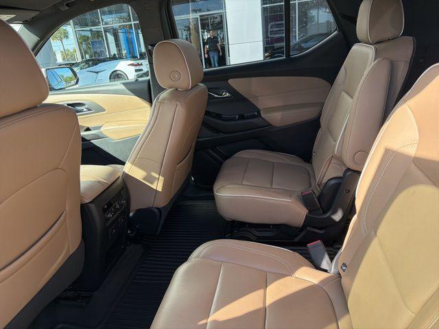 used 2023 Chevrolet Traverse car, priced at $37,799