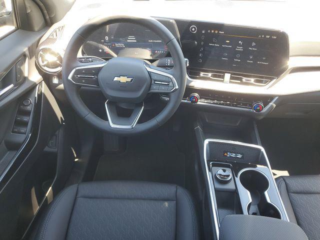 new 2026 Chevrolet Equinox car, priced at $32,262
