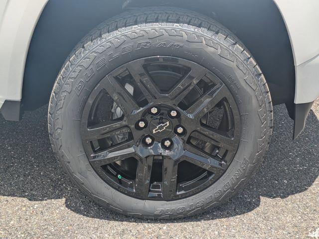 new 2025 Chevrolet Colorado car, priced at $46,109
