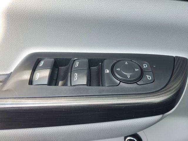 used 2023 GMC Acadia car, priced at $28,617
