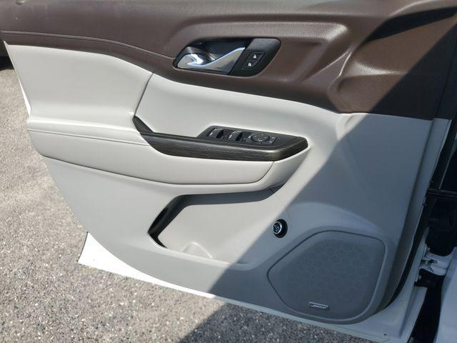 used 2023 GMC Acadia car, priced at $28,617