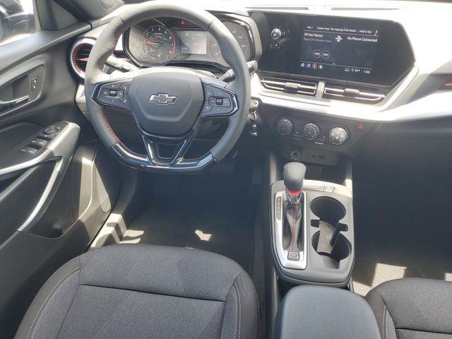 new 2025 Chevrolet Trax car, priced at $23,076