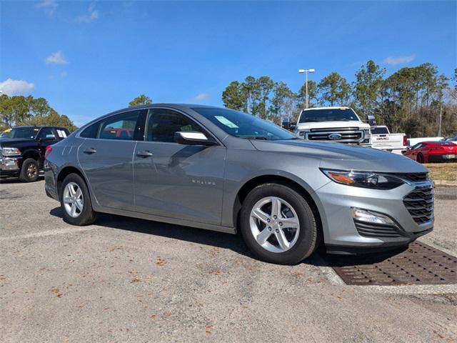 new 2025 Chevrolet Malibu car, priced at $25,915