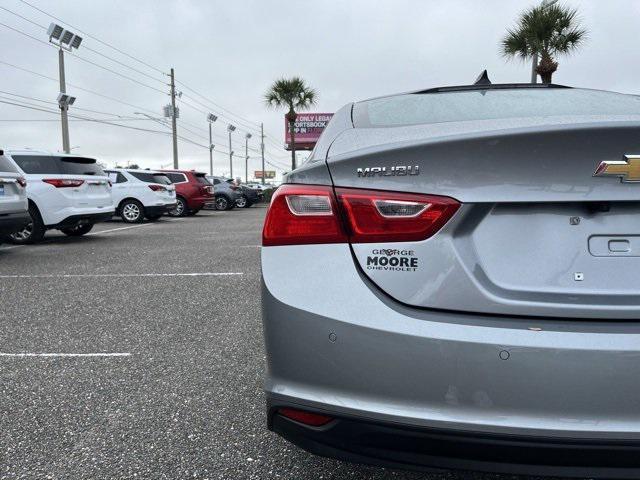 new 2025 Chevrolet Malibu car, priced at $25,915