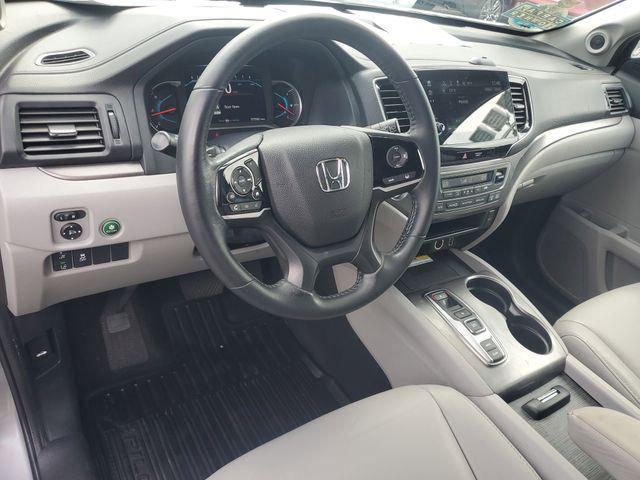 used 2022 Honda Pilot car, priced at $27,478