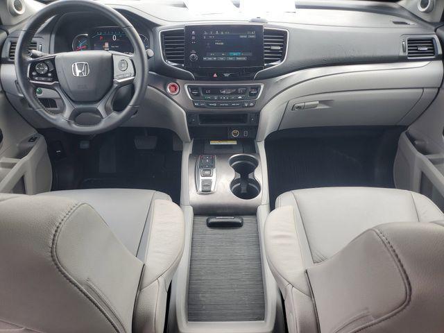used 2022 Honda Pilot car, priced at $27,478