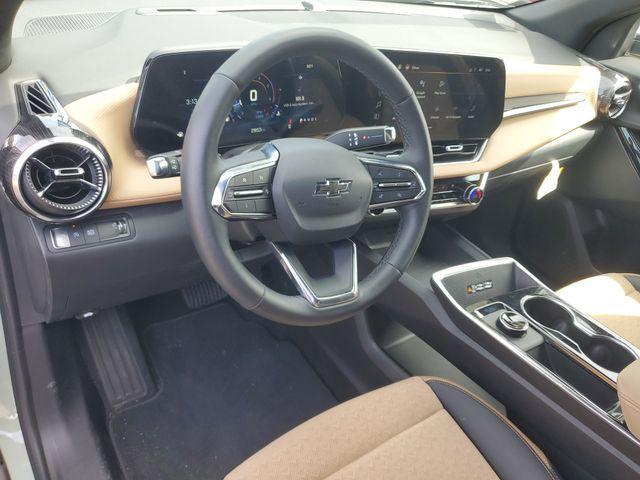 new 2025 Chevrolet Equinox car, priced at $32,824