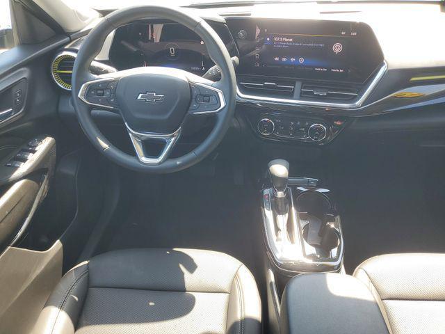 used 2025 Chevrolet Trax car, priced at $24,635