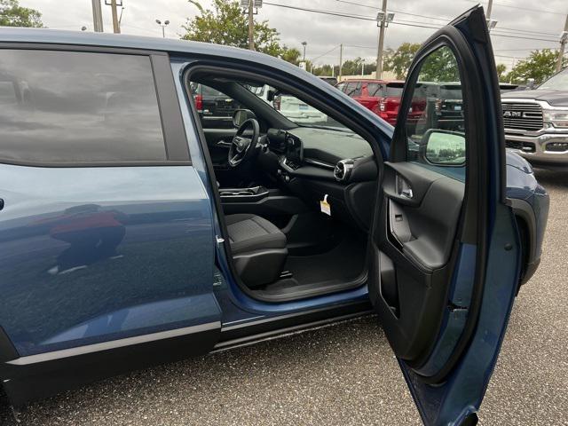 new 2025 Chevrolet Equinox car, priced at $31,120