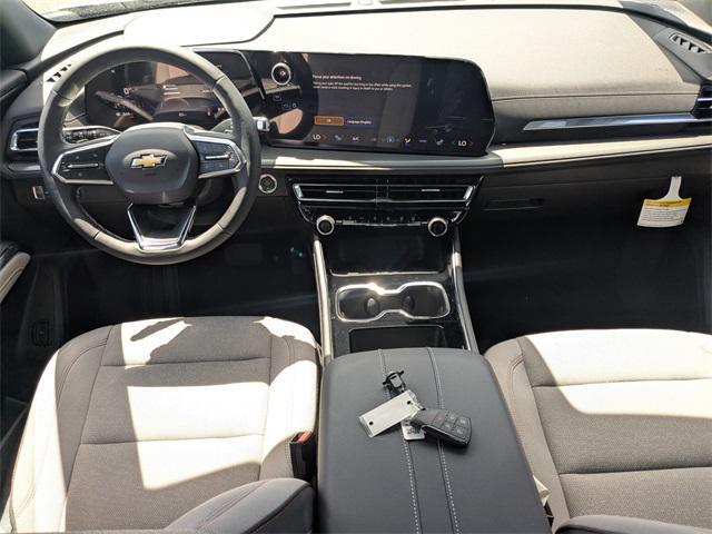 new 2025 Chevrolet Traverse car, priced at $41,988