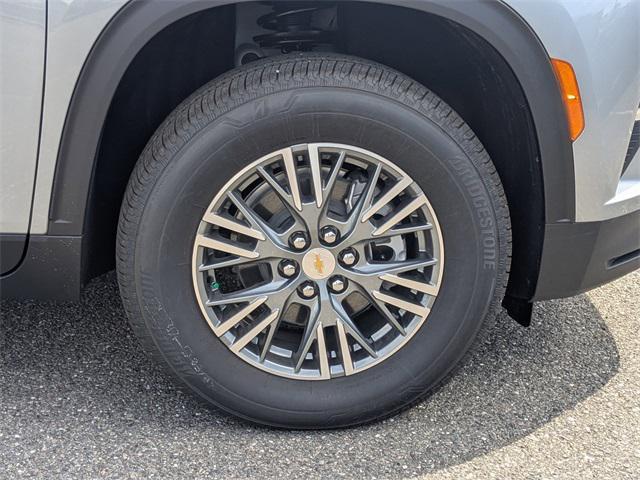 new 2025 Chevrolet Traverse car, priced at $41,988