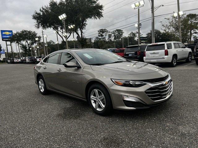 new 2025 Chevrolet Malibu car, priced at $26,155