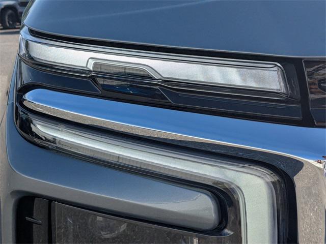 new 2025 Chevrolet Suburban car, priced at $66,210