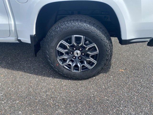 new 2024 Chevrolet Colorado car, priced at $43,325