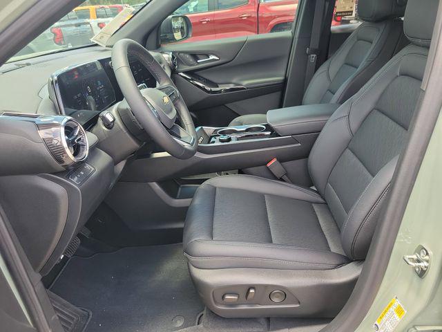 new 2026 Chevrolet Equinox car, priced at $32,903