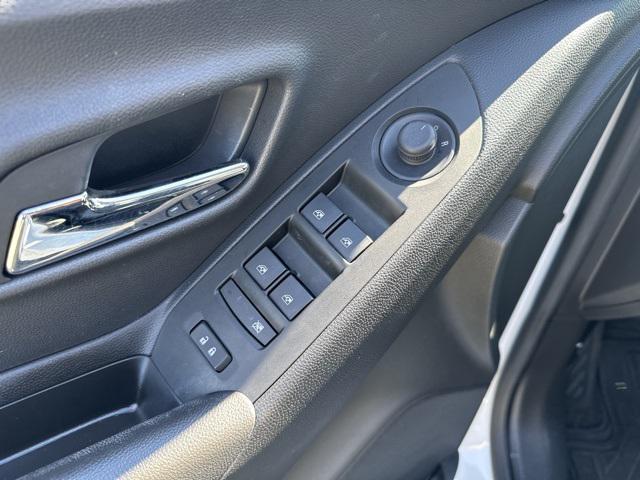 used 2020 Chevrolet Trax car, priced at $15,781