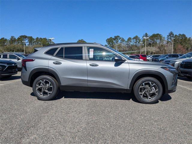 new 2025 Chevrolet Trax car, priced at $25,380