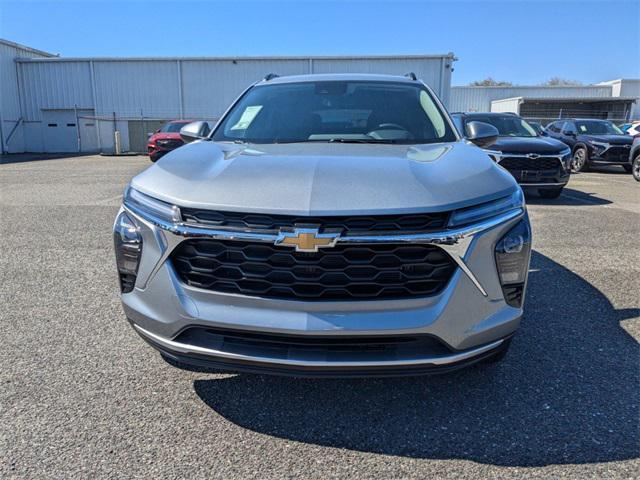 new 2025 Chevrolet Trax car, priced at $25,380