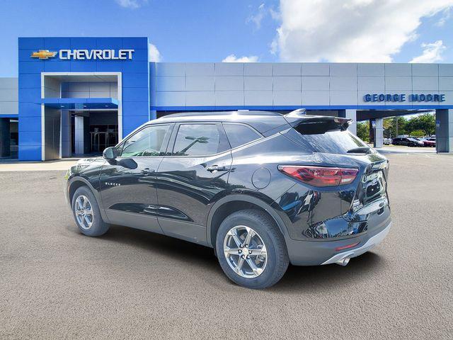 new 2025 Chevrolet Blazer car, priced at $34,177