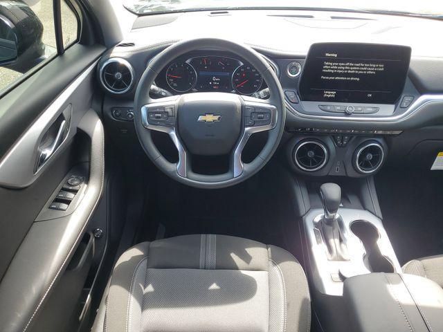 new 2025 Chevrolet Blazer car, priced at $34,177