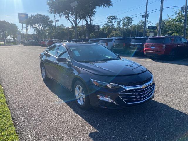 new 2025 Chevrolet Malibu car, priced at $27,245