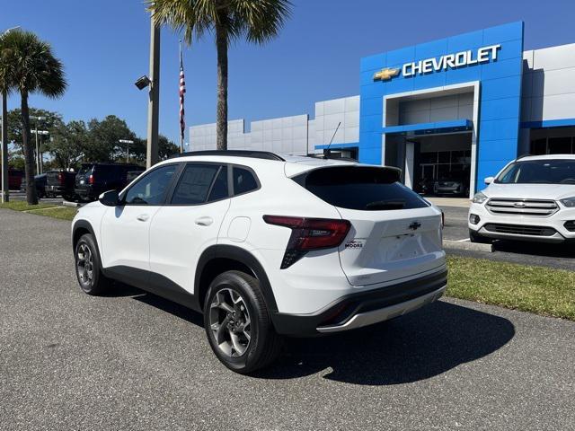 new 2025 Chevrolet Trax car, priced at $25,235