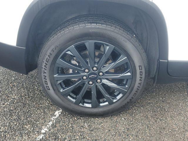 used 2023 Chevrolet Traverse car, priced at $33,357
