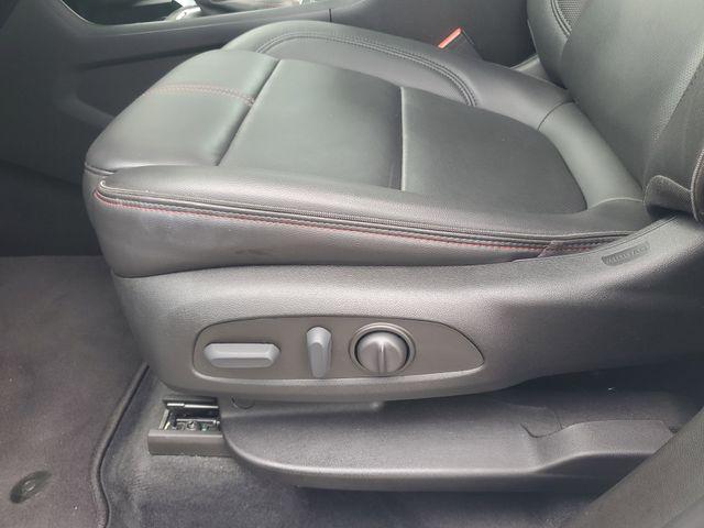 used 2023 Chevrolet Traverse car, priced at $33,357