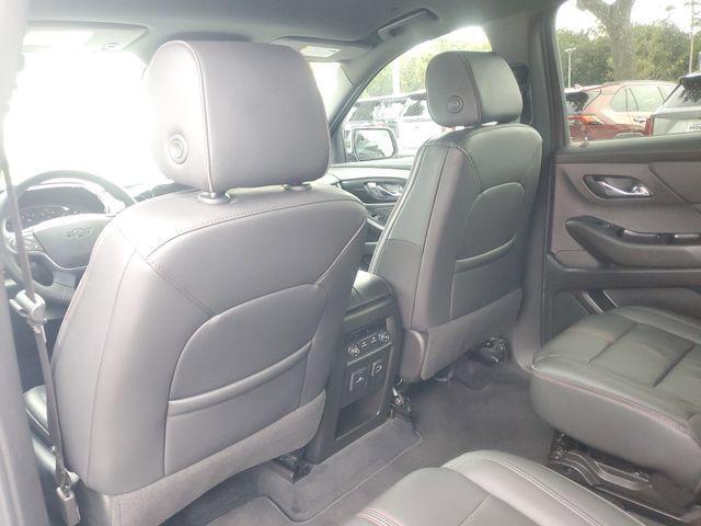 used 2023 Chevrolet Traverse car, priced at $33,357