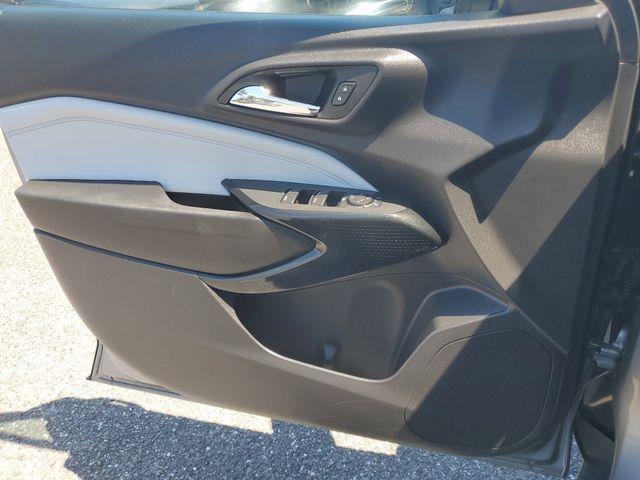 used 2024 Chevrolet Trax car, priced at $20,692