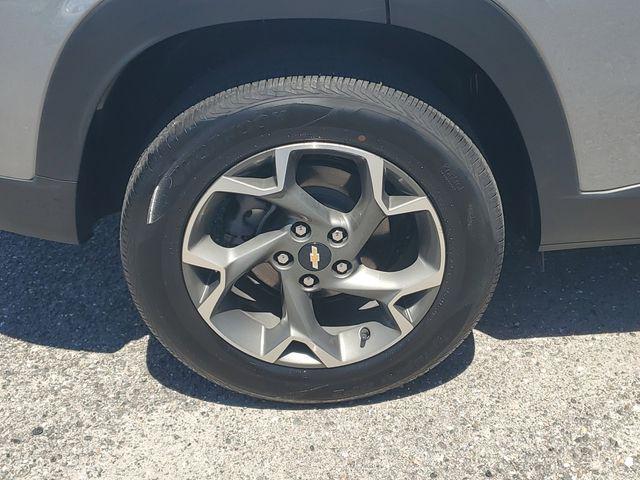 used 2024 Chevrolet Trax car, priced at $20,692