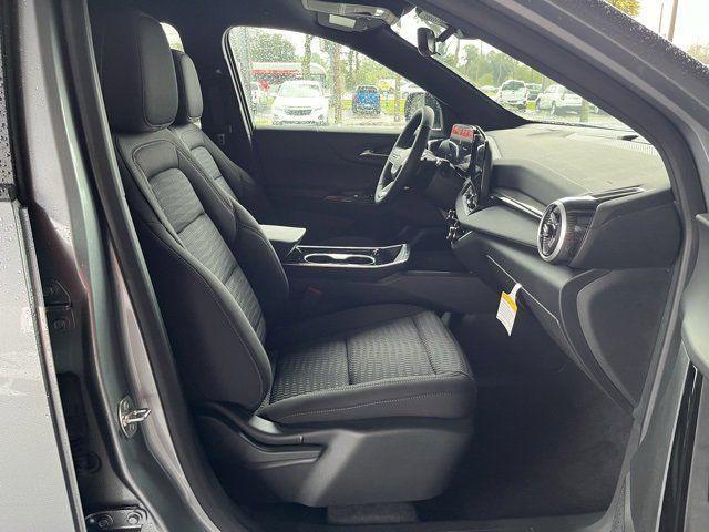 new 2025 Chevrolet Equinox car, priced at $28,942