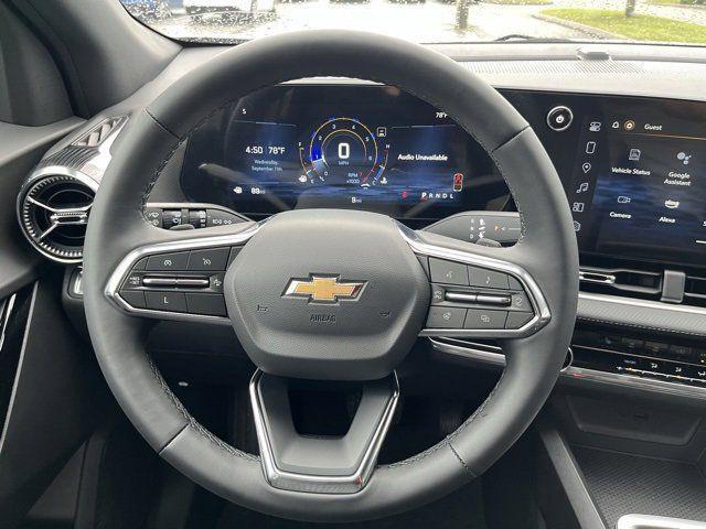 new 2025 Chevrolet Equinox car, priced at $28,942