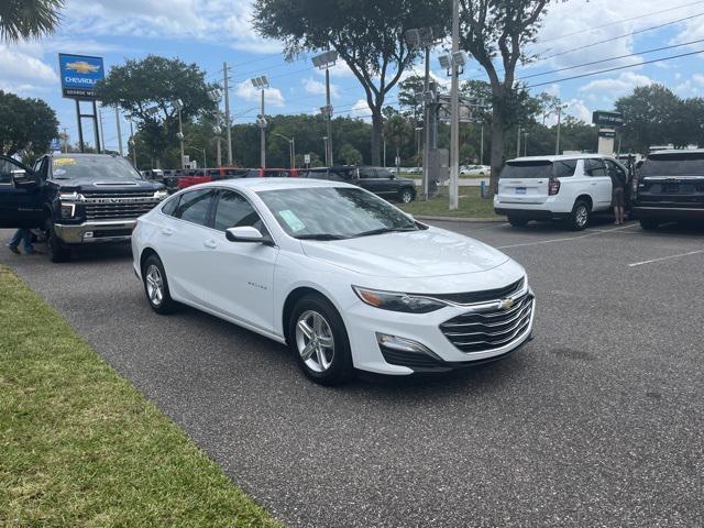 new 2025 Chevrolet Malibu car, priced at $27,245