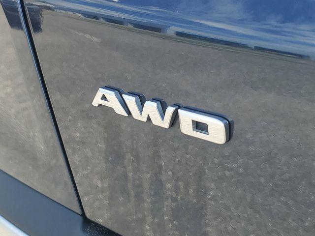 used 2018 Cadillac XT5 car, priced at $17,394