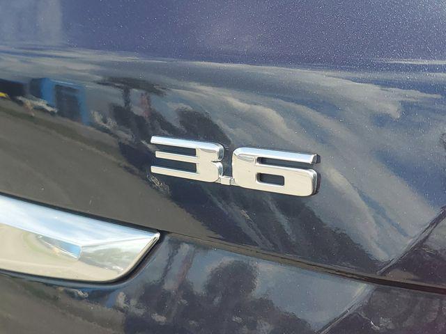 used 2018 Cadillac XT5 car, priced at $17,394