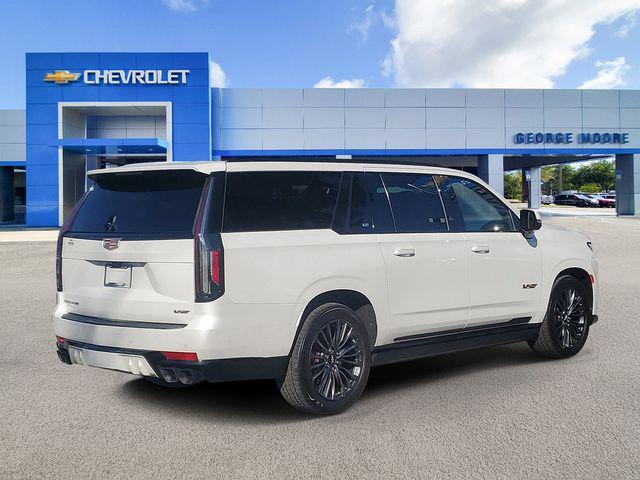 used 2023 Cadillac Escalade ESV car, priced at $96,393
