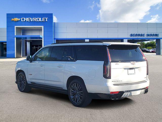 used 2023 Cadillac Escalade ESV car, priced at $96,393
