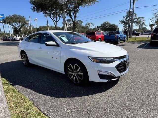 new 2025 Chevrolet Malibu car, priced at $27,115