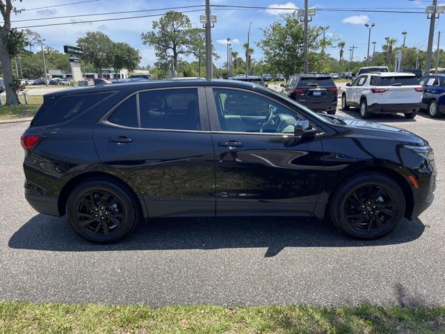 new 2024 Chevrolet Equinox car, priced at $30,070