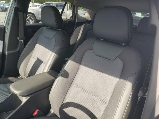 new 2025 Chevrolet Trax car, priced at $23,956