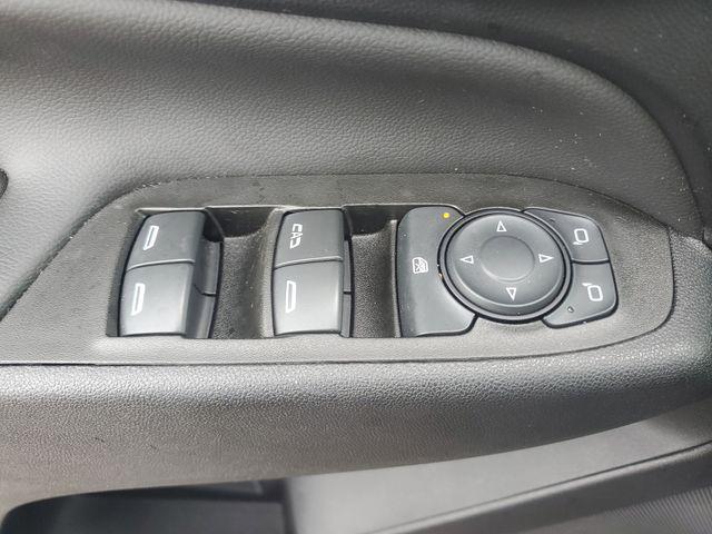 used 2022 Chevrolet Equinox car, priced at $20,892