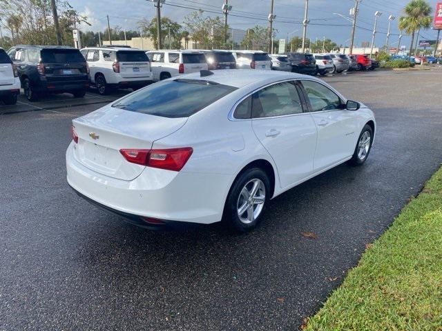 new 2025 Chevrolet Malibu car, priced at $25,915