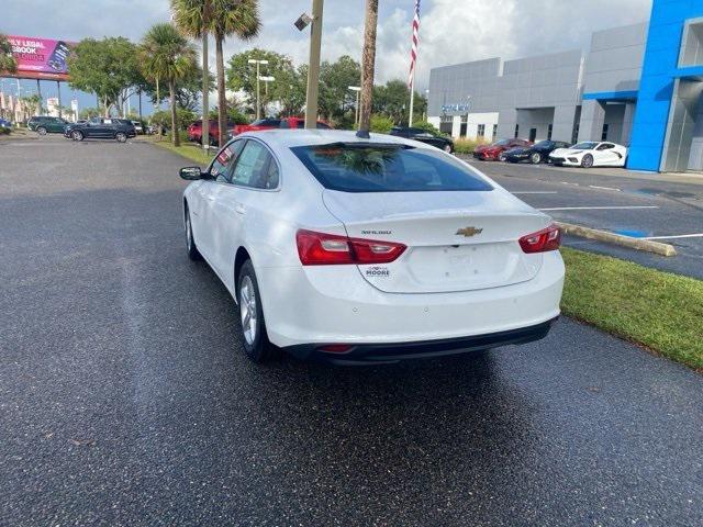 new 2025 Chevrolet Malibu car, priced at $25,915