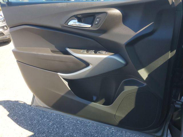 used 2025 Chevrolet Trax car, priced at $22,396