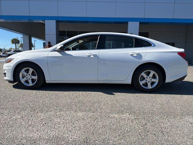 used 2024 Chevrolet Malibu car, priced at $21,298