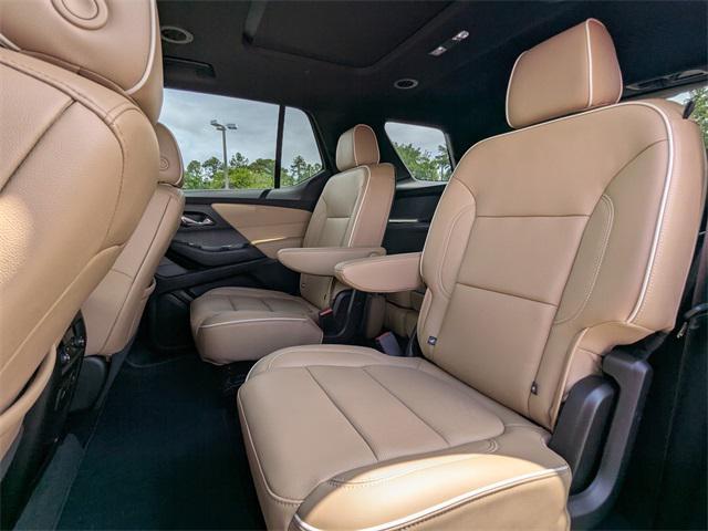 used 2023 Chevrolet Traverse car, priced at $39,881