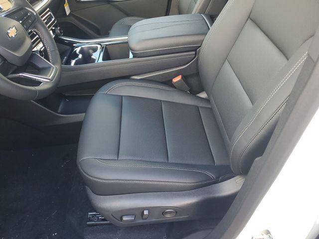new 2026 Chevrolet Traverse car, priced at $44,368